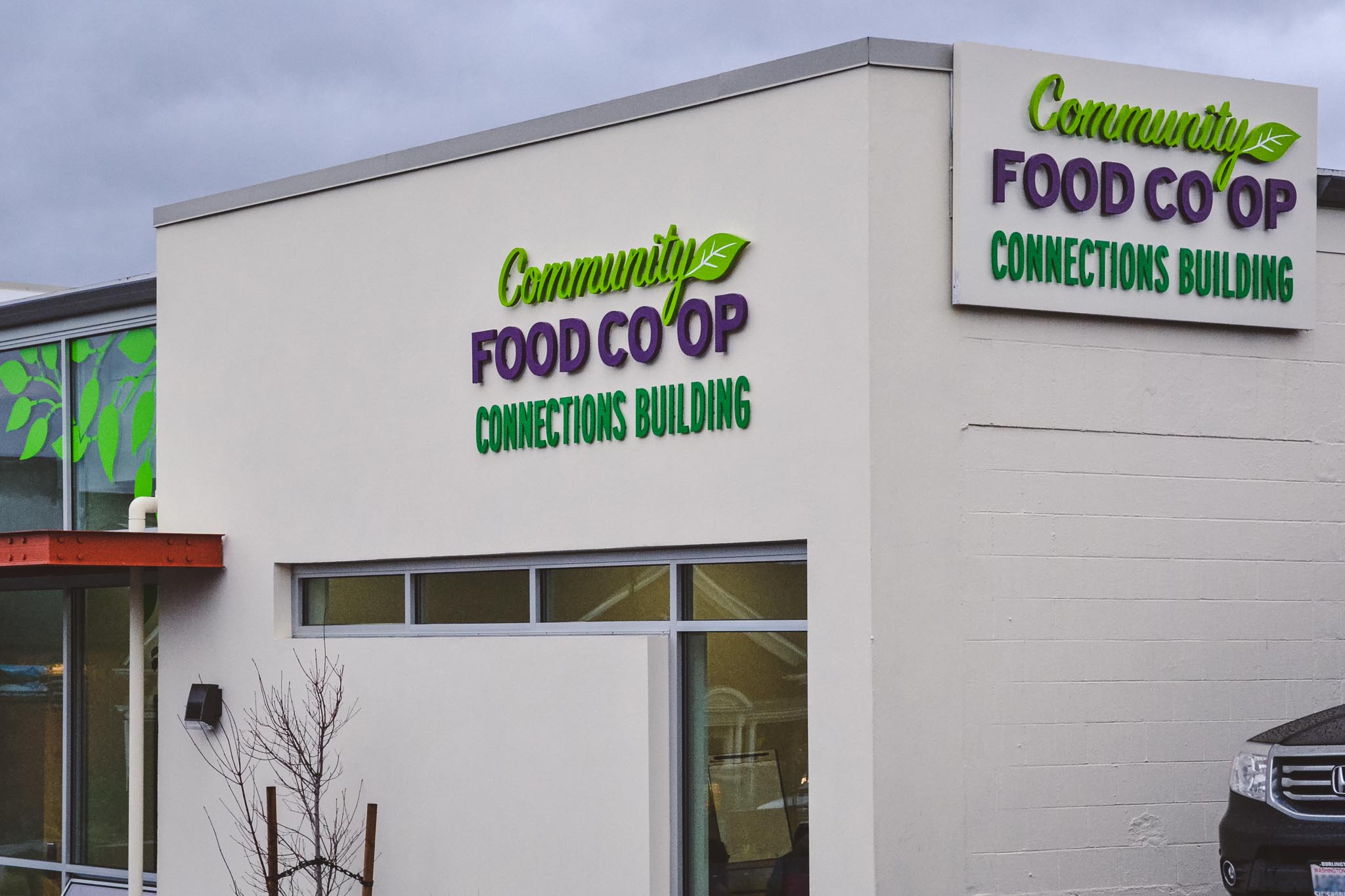 grocery-community-food-co-op-dimensional-nonilluminated-letter-building-signage