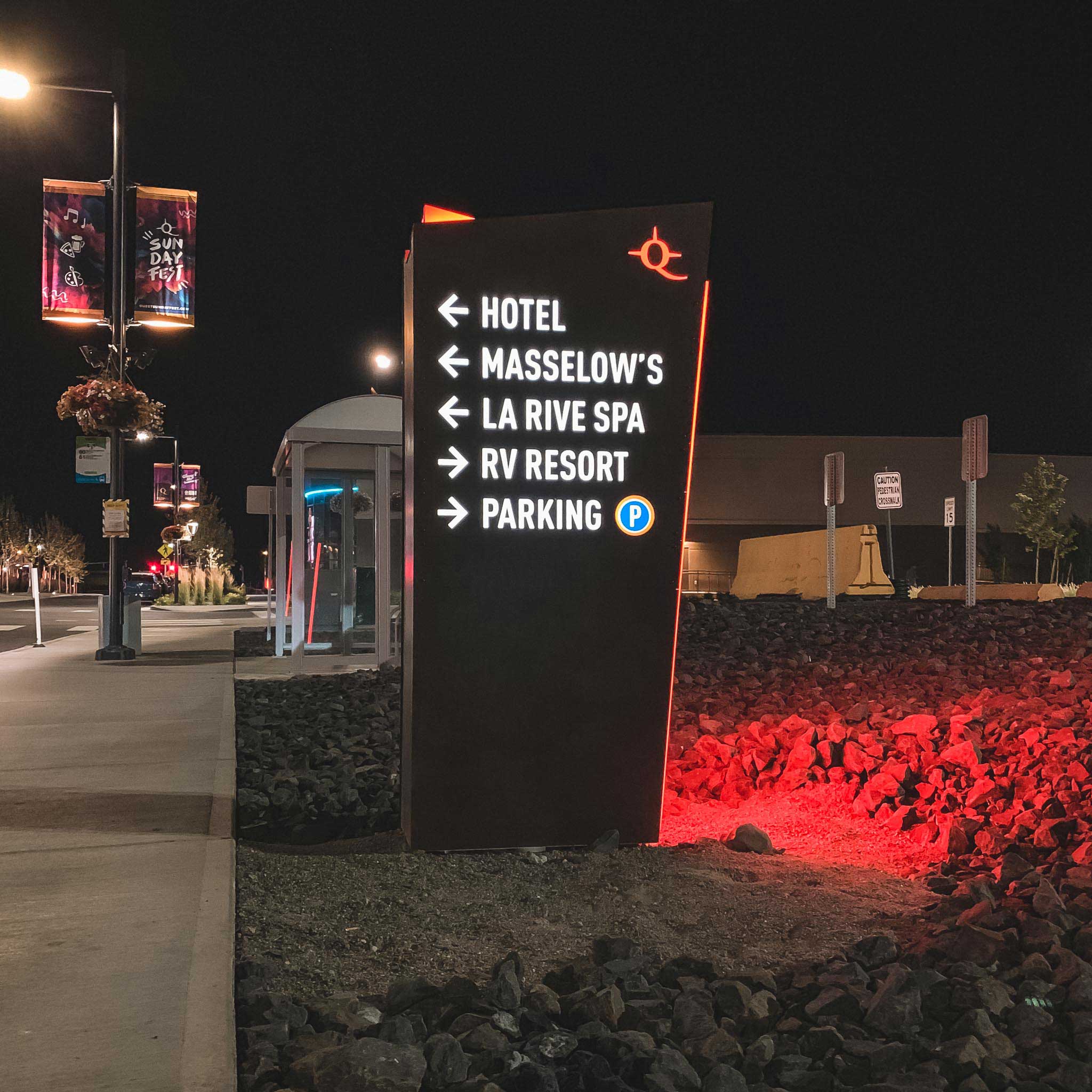 casino-northern-quest-custom-illuminated-monument-sign