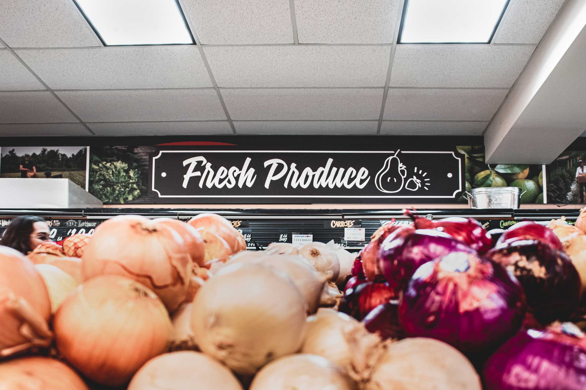 grocery-darrington-iga-interior-wayfinding-sign-fresh-produce